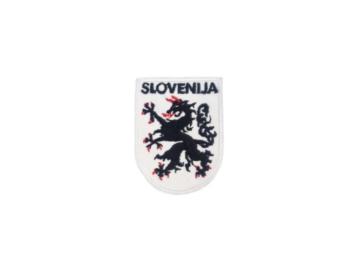 Našitek Črni panter na ščitu Našitek Črni panter na ščitu