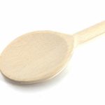 Lesena kuhalnica ovalna