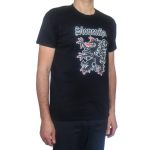 Na prvi strani majice je Panter Slovenija