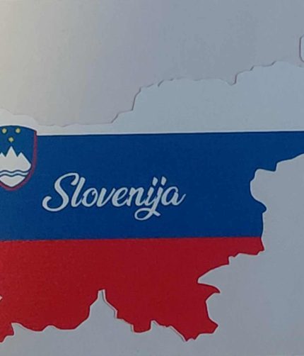 NALEPKA - obris Slovenije v zastavi