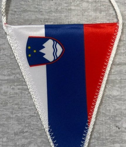 Zastavica za vzvratno ogledalo