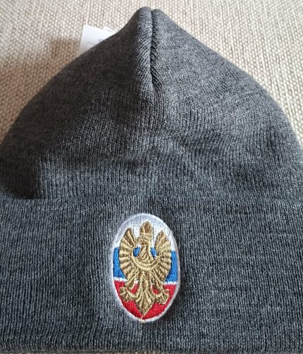 ZIMSKE KAPE S KOKARDO