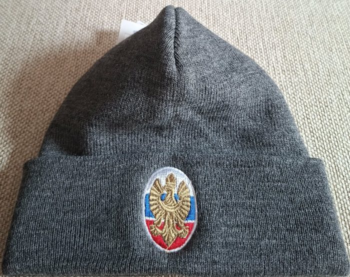 ZIMSKE KAPE S KOKARDO